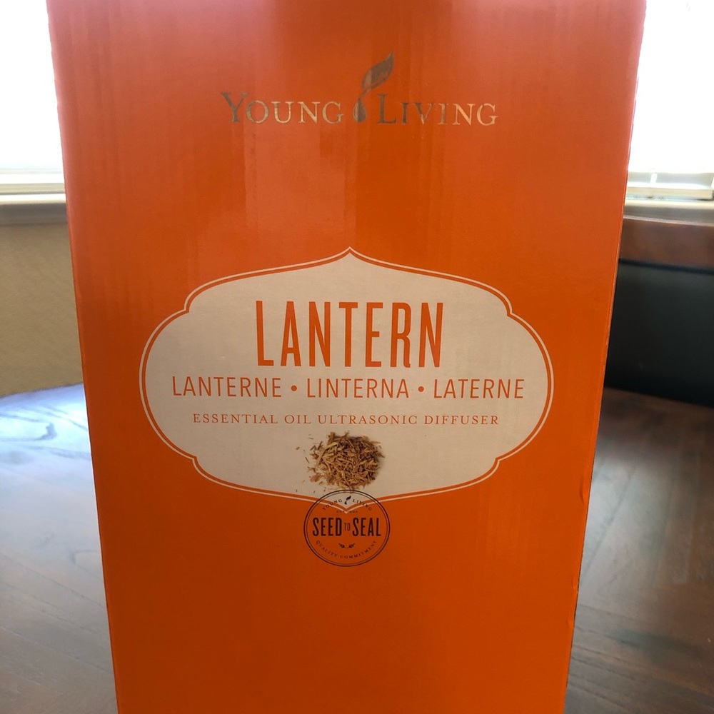 Young Living White Lantern Essential Oil Diffuser